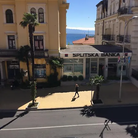 Apartment Abbazia Апартаменты *